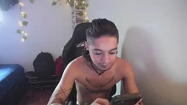 saad man online show from November 16, 2025, 8:47 pm