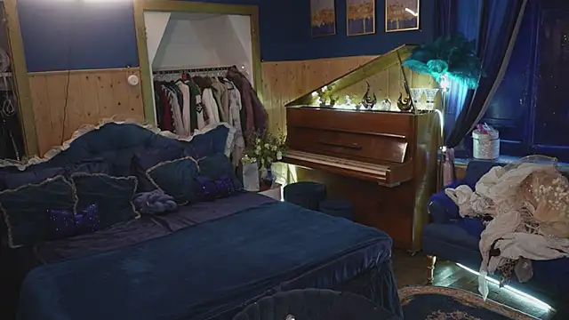 VanessaDoyle online show from October 30, 2025, 3:13 pm