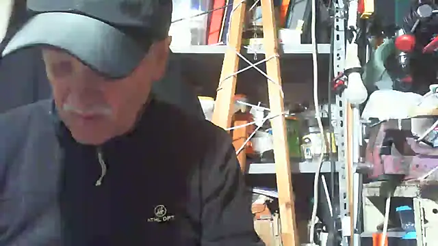 nonnomaturobisex online show from October 10, 2025, 8:02 am