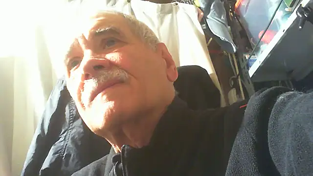 nonnomaturobisex online show from November 2, 2025, 9:22 am