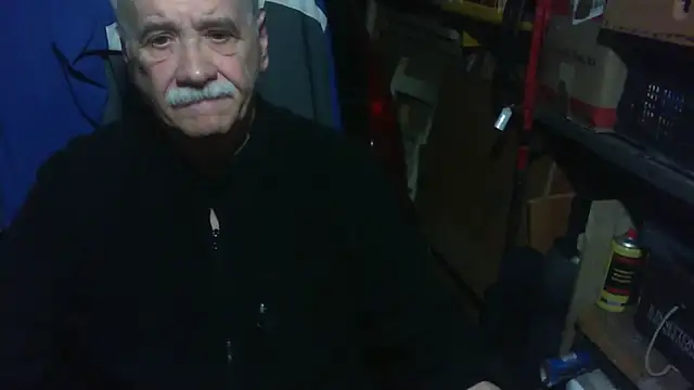 nonnomaturobisex online show from April 20, 2026, 7:11 am