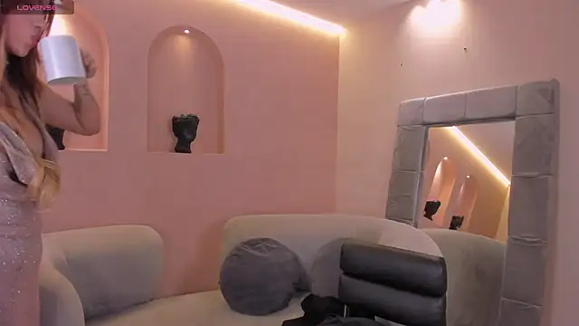 LexieWayne online show from March 22, 2025, 4:04 pm