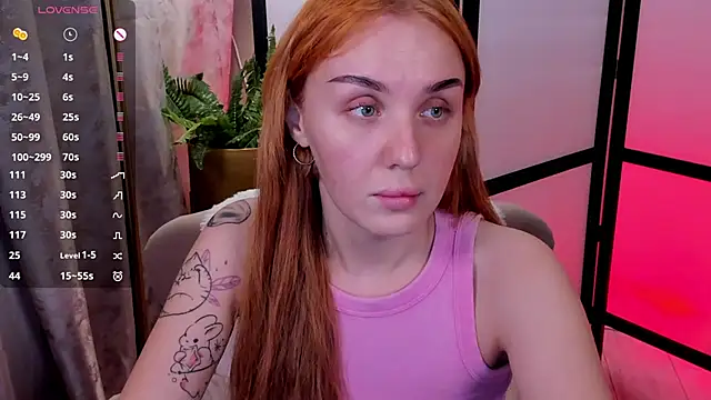 LianaFord online show from November 13, 2025, 7:40 am