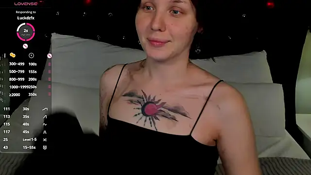 LianaFord online show from January 8, 2026, 2:36 am