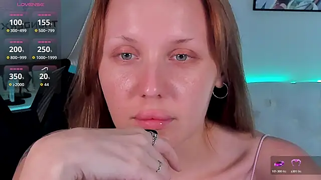 Snapshot of LianaFord chatting on May 20, 2026, 6:08 am LianaFord online show from May 20, 2026, 6:08 am