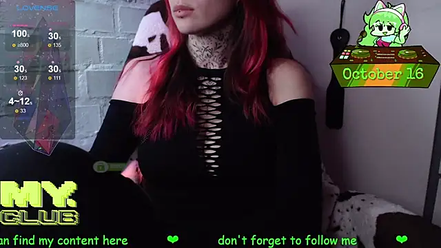 Snapshot of Witch_Emma chatting on October 16, 2025, 6:47 am Witch Emma online show from October 16, 2025, 6:47 am