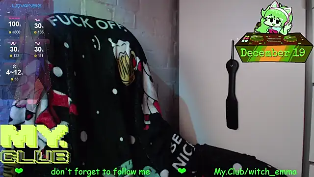 Snapshot of Witch_Emma chatting on December 19, 2025, 11:06 am Witch Emma online show from December 19, 2025, 11:06 am