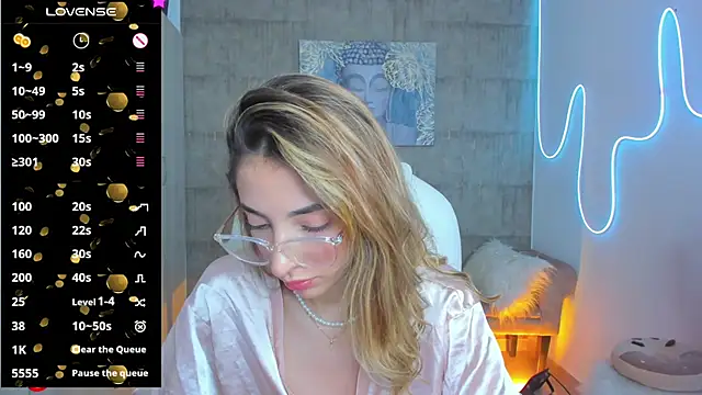 barbie scoth  online show from January 10, 2025, 9:20 pm