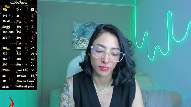 barbie scoth  online show from October 11, 2025, 3:17 am