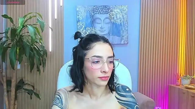 barbie scoth  online show from May 9, 2026, 1:33 am