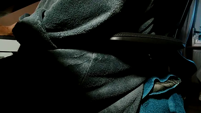 suedel65 online show from September 22, 2025, 5:20 am