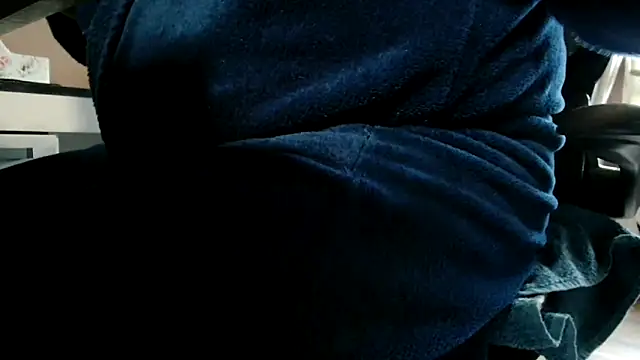 suedel65 online show from September 26, 2025, 3:49 pm