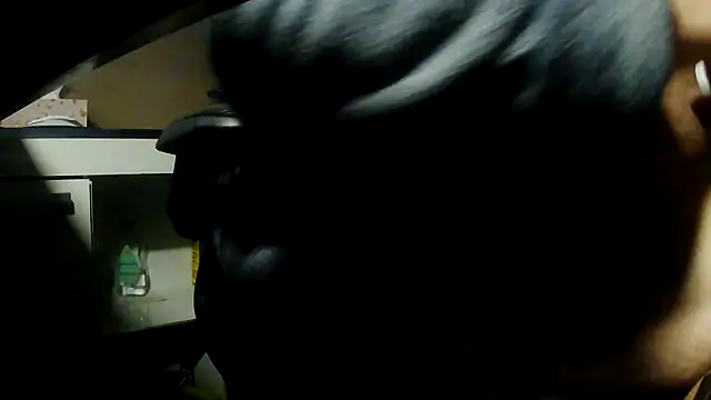 suedel65 online show from March 30, 2026, 2:56 am