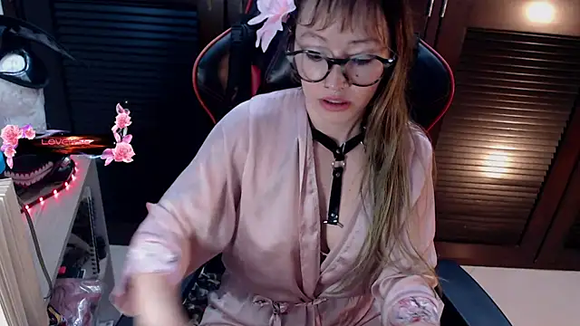 pink-2022 online show from May 9, 2026, 12:21 pm