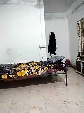 Snapshot of Desi_Londa_143 chatting on February 27, 2026, 12:21 am Desi Londa 143 online show from February 27, 2026, 12:21 am