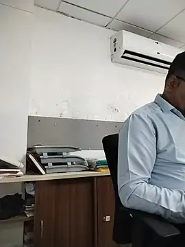 Desi Londa 143 online show from July 1, 2026, 5:42 am