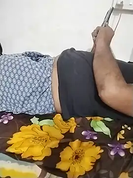 Desi Londa 143 online show from July 8, 2026, 8:24 pm