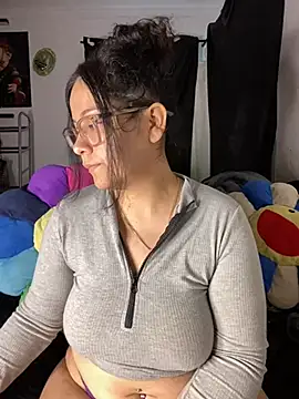 MsConejitaa online show from December 24, 2024, 4:19 pm