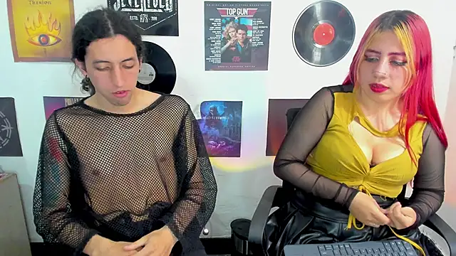 Snapshot of shelby__hotshoww chatting on January 15, 2025, 5:05 pm shelby  hotshoww online show from January 15, 2025, 5:05 pm