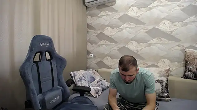 SerzhKorol1 online show from September 13, 2025, 8:47 am