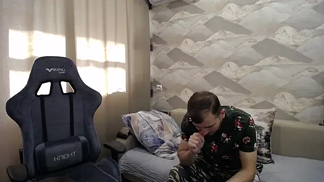 SerzhKorol1 online show from October 25, 2025, 6:43 am