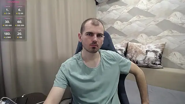 Snapshot of SerzhKorol1 chatting on May 31, 2026, 7:48 am SerzhKorol1 online show from May 31, 2026, 7:48 am