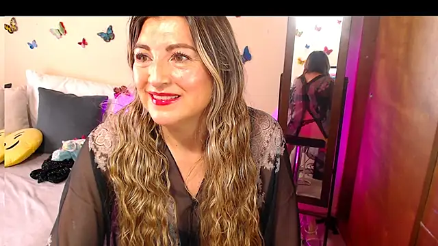 Jolie-Mature online show from September 19, 2025, 9:48 pm