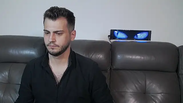 CrazyDom1 online show from July 29, 2026, 6:39 pm