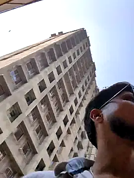  IRRESISTIBLE  online show from November 13, 2025, 6:34 am