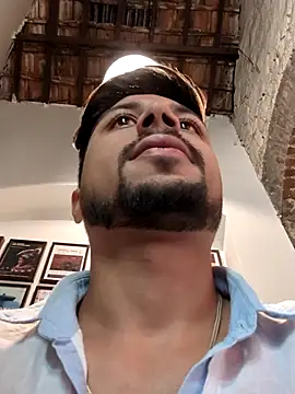  IRRESISTIBLE  online show from April 25, 2026, 6:49 am