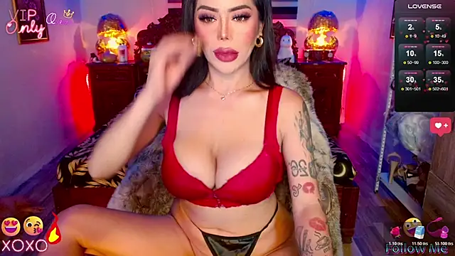 Snapshot of Magnificent_Goddess chatting on May 4, 2026, 6:53 am Magnificent Goddess online show from May 4, 2026, 6:53 am