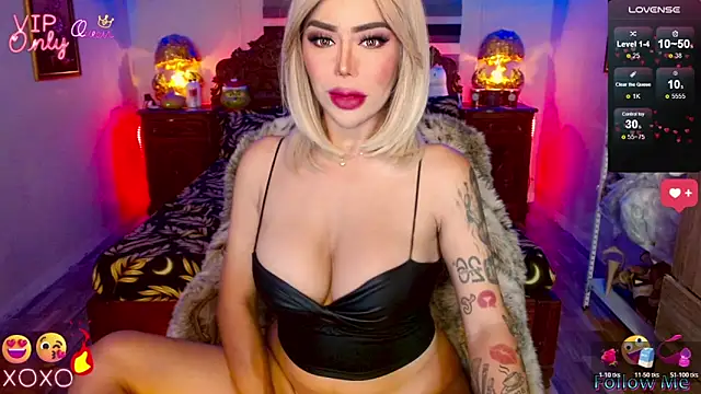 Snapshot of Magnificent_Goddess chatting on May 6, 2026, 4:52 am Magnificent Goddess online show from May 6, 2026, 4:52 am
