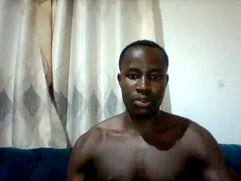 Snapshot of mclntz_bbc chatting on April 30, 2026, 2:01 pm mclntz bbc online show from April 30, 2026, 2:01 pm
