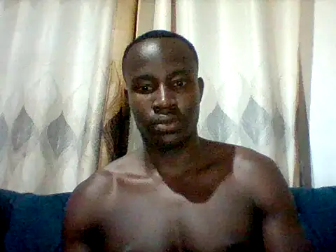 Snapshot of mclntz_bbc chatting on May 18, 2026, 2:56 pm mclntz bbc online show from May 18, 2026, 2:56 pm