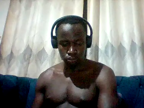 Snapshot of mclntz_bbc chatting on June 4, 2026, 6:14 pm mclntz bbc online show from June 4, 2026, 6:14 pm