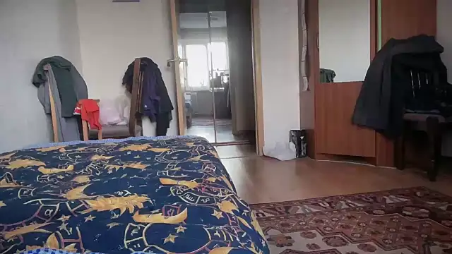 Lamonteik online show from April 18, 2026, 12:53 pm