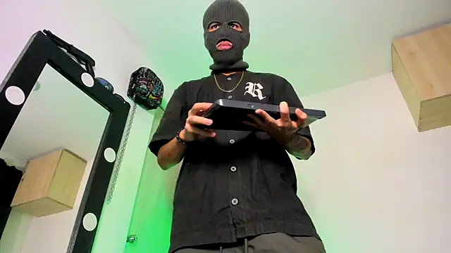 Samuel Suarez online show from September 11, 2025, 10:26 am