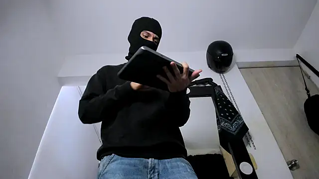 Samuel Suarez online show from October 5, 2025, 12:31 am