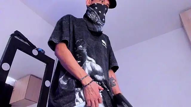 Samuel Suarez online show from October 26, 2025, 12:33 pm