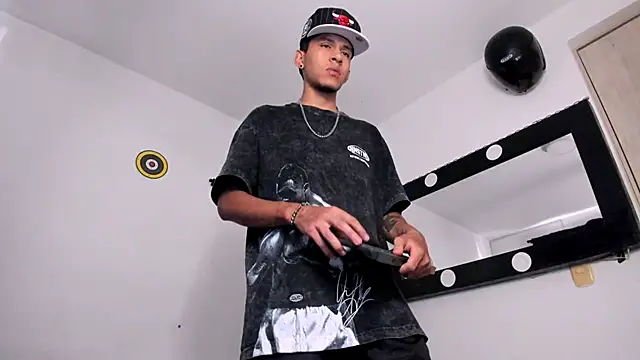 Samuel Suarez online show from March 14, 2026, 10:04 pm