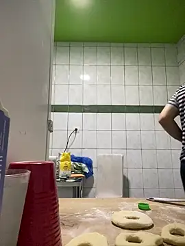 Mary Hot  online show from February 18, 2026, 10:06 pm