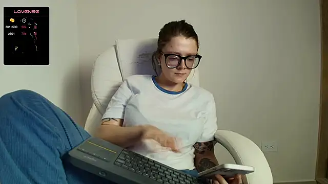 Arya starrk online show from February 7, 2025, 10:20 pm