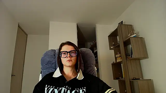 Arya starrk online show from November 23, 2025, 1:55 pm