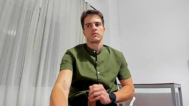 HeteroOli online show from October 20, 2025, 6:08 pm