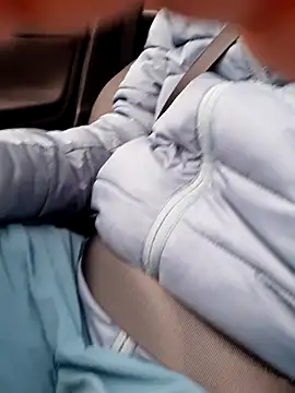 feathersify online show from December 15, 2025, 8:07 am