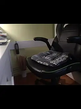 feathersify online show from January 12, 2026, 7:35 am