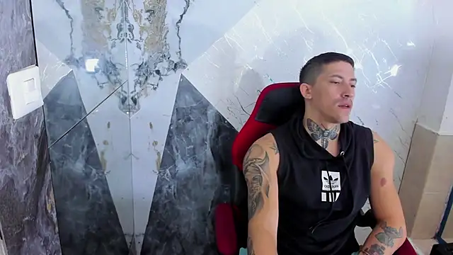 yeckodream online show from November 30, 2025, 5:11 am