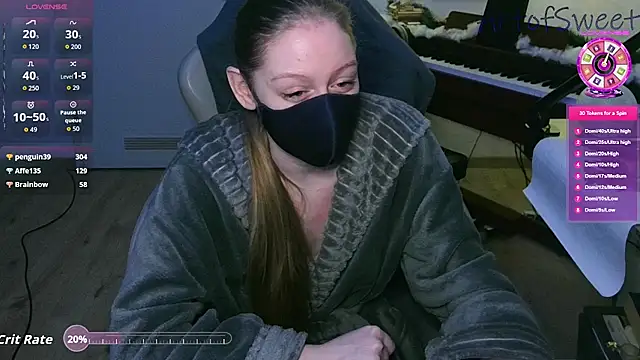 Snapshot of ArtofSweet chatting on December 13, 2025, 7:53 pm ArtofSweet online show from December 13, 2025, 7:53 pm