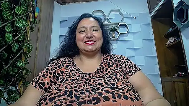 TistMature online show from October 6, 2025, 1:08 pm