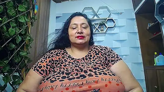 TistMature online show from October 14, 2025, 1:12 pm